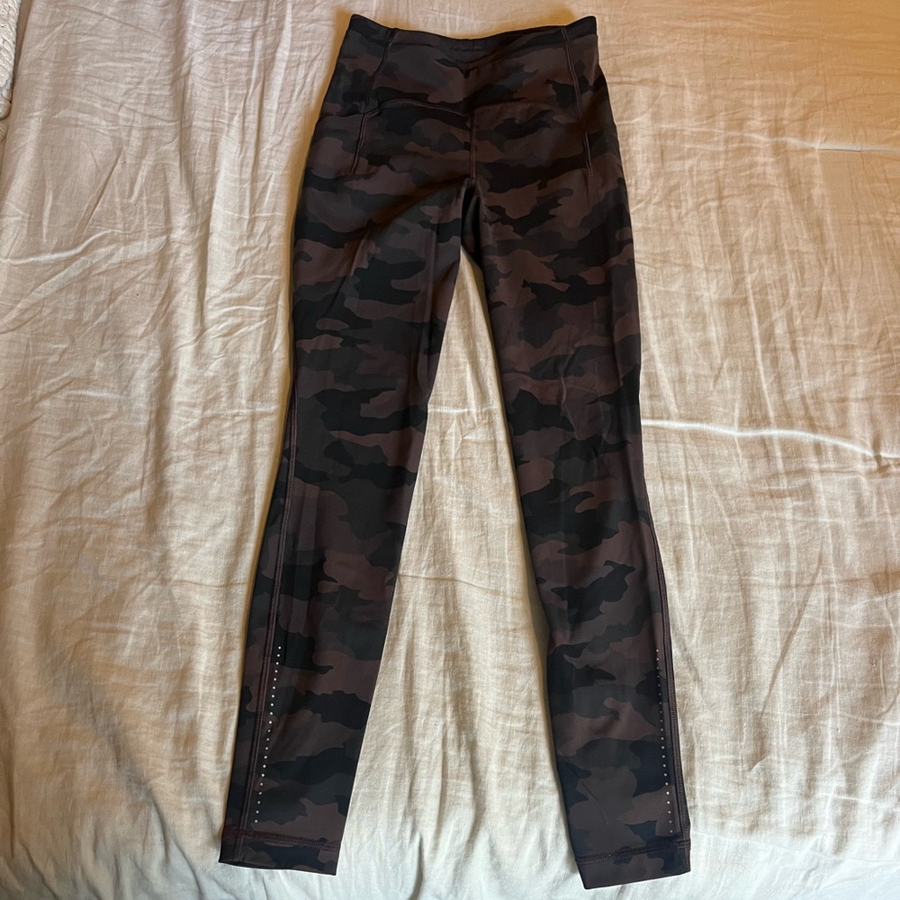 Brown and black camo lululemon leggings like new!